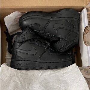 Nike Air Force 1 Little Kids Black Sneakers 4C